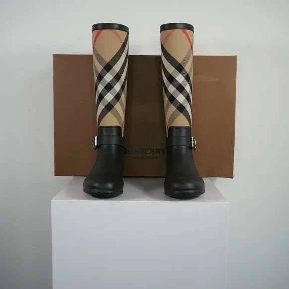 Burberry Simeon Vintage Check Rain Boots Size 37 With Box - Picture 6 of 7